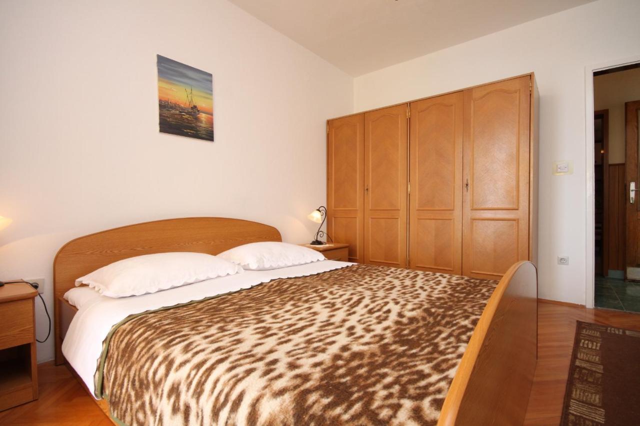 Apartment Podgora 6670B Luaran gambar